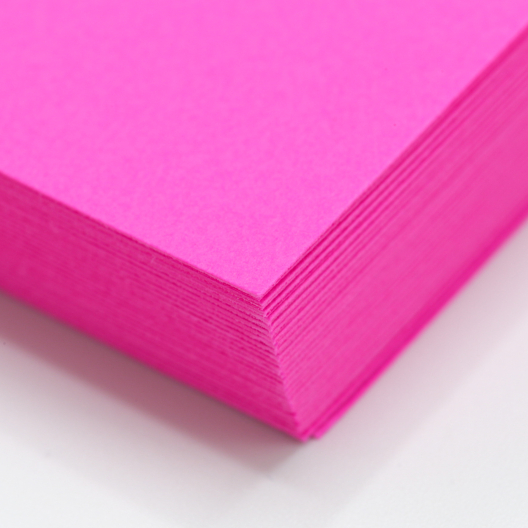 Astrobright Fireball Fuchsia 65lb/176g Cardstock 8-1/2x11 250/pkg